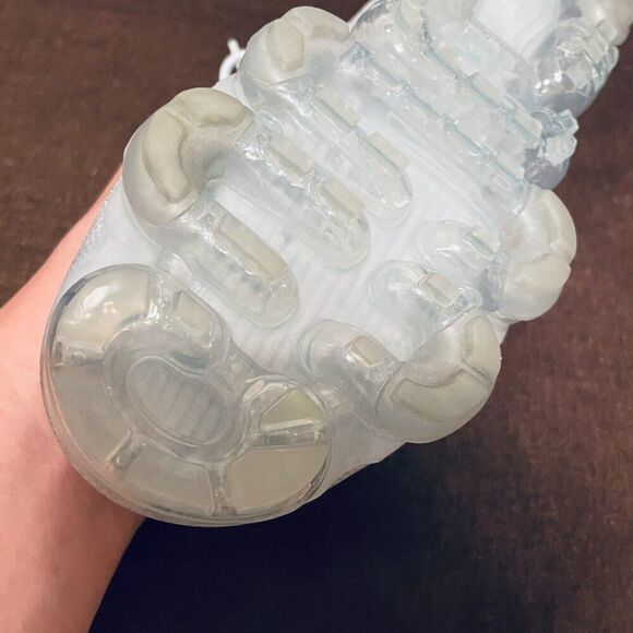 NIKE Flyknit Vapormax 2 Pure Platinum White Wolf womens 7 US 38 EUR Mint - Picture 14 of 15